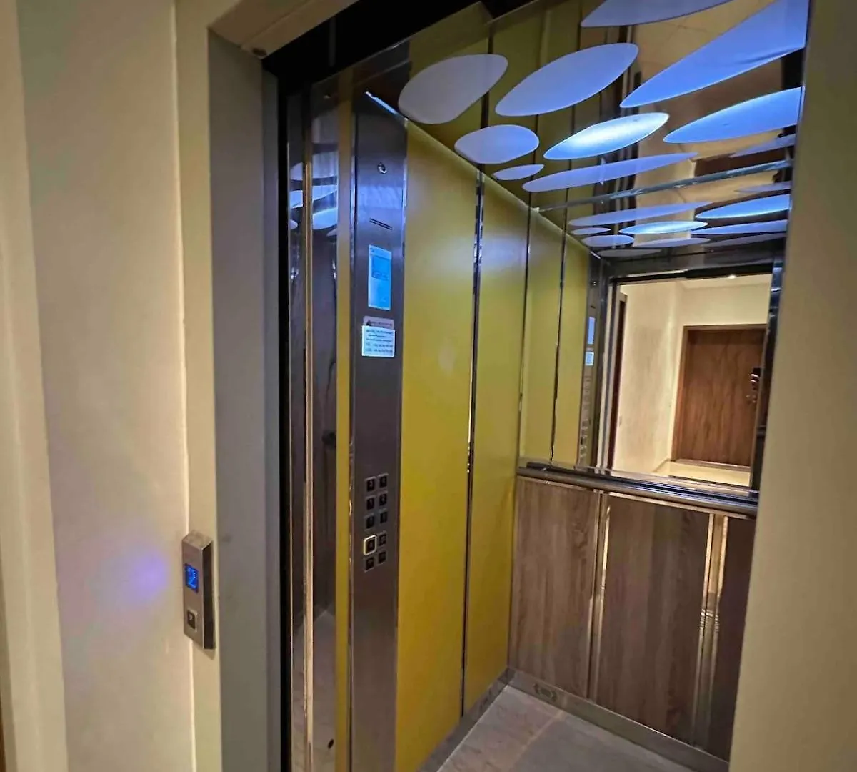 Appartement Raffine Avec Piscine Au Centre Ville Marrakesh Apartment