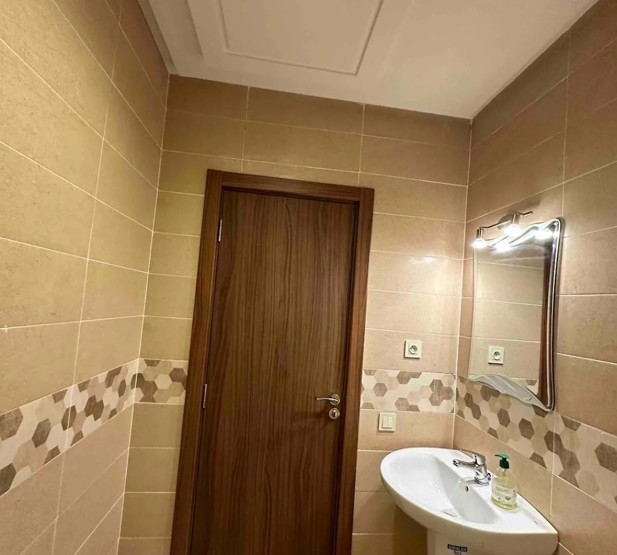 Apartment Appartement Raffine Avec Piscine Au Centre Ville Marrakesh